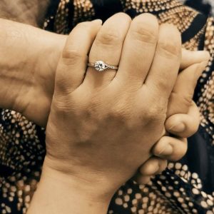 bfe065f3-042e-407b-8568-d80178a97dfb